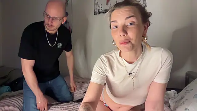 Chat XXX ao vivo de Foxy_Bite