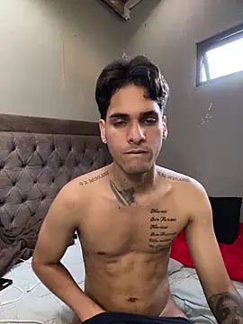 MarvinandtheBbys 现场XXX聊天