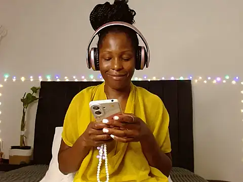 SoftRosee live XXX chat