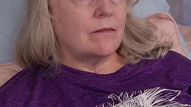 Živý XXX chat Kaitlyn_Winters