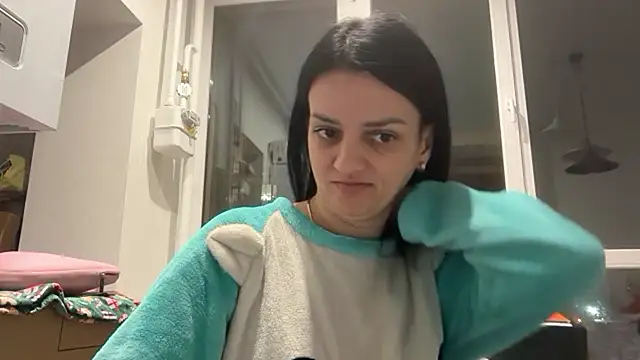 Sladosttss Show in webcam