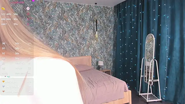 OdellaFrakeのライブXXXチャット