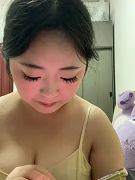 Mloy-01 在線直播表演