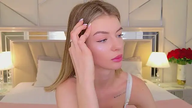 Chat XXX en directo de MeganMour