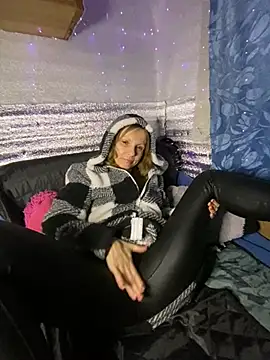 Anita-Smith – Naživo XXX chat