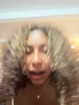 lauraltt Live XXX Chat