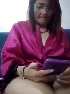 Dannial51 élő XXX-chatje