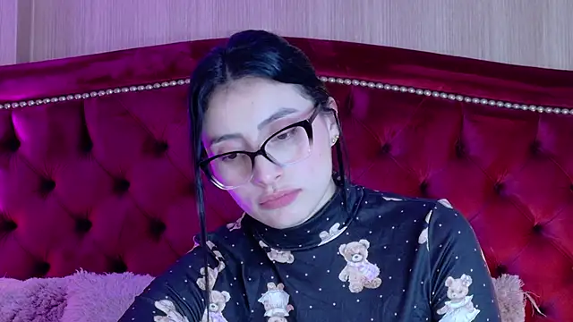 ZaraGold 现场XXX聊天