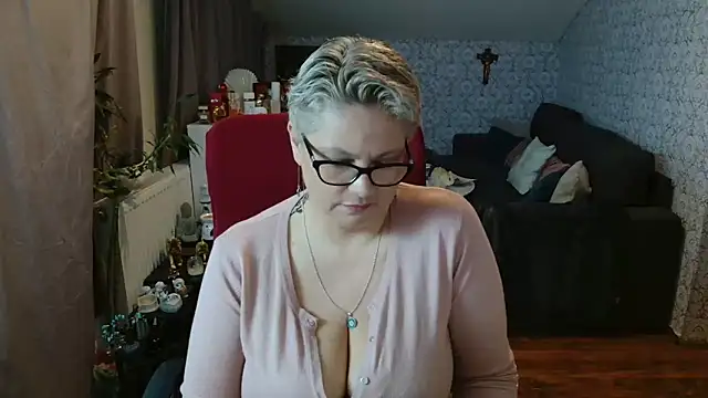 bigtits4you's Live XXX Chat