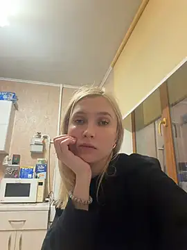 AngelJeni Chat XXX live