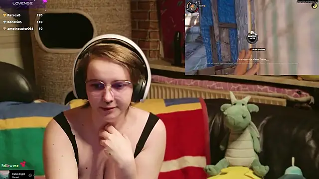 Chat XXX en directo de GamerGirl_Eve