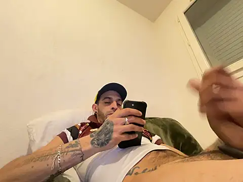 Chat +18 de Rebeu313 ao vivo