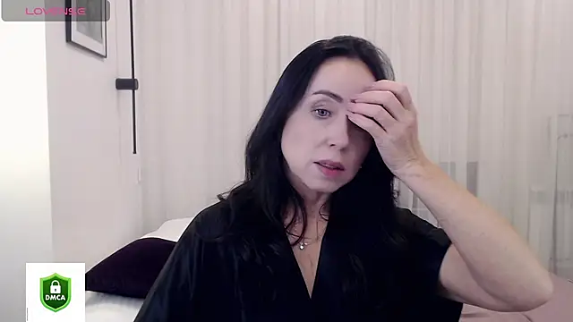 beautiful_moon3's Live XXX Chat