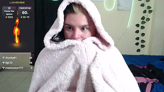 Nika_1_ – Naživo XXX chat