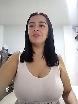 hailey85 라이브 XXX 채팅