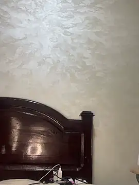 Chatroom XXX en direct de Nabila-hanouna