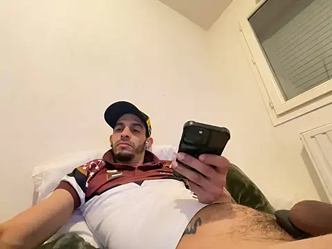 Rebeu313's Live XXX Chat