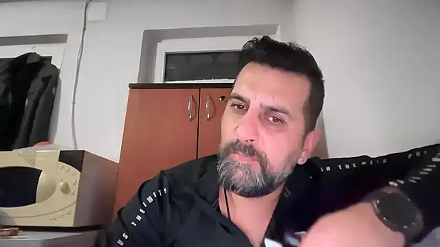 Chat XXX ao vivo de TARKAN1