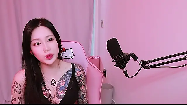 Chat XXX ao vivo de MISA_02