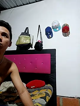 Zoe_axxellll's Webcam Show