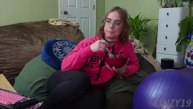 Živý XXX chat Linzy_19