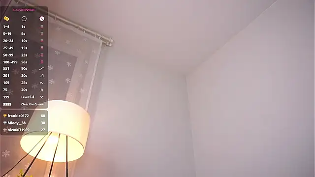 Živý XXX chat AmparoCilek