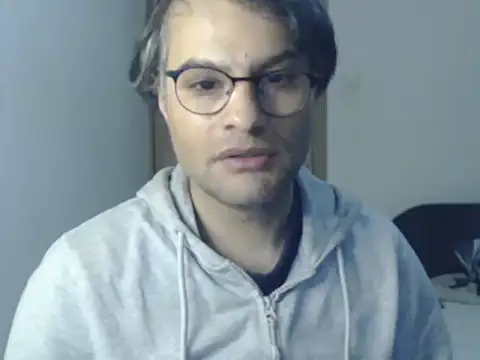 wildpussycat23 Adlı Modelin Canlı XXX Sohbeti