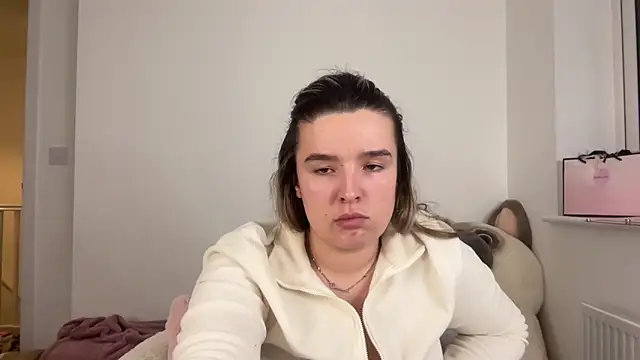 maisiesmithx live XXX chat