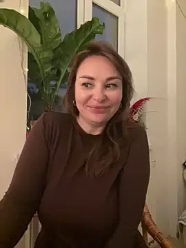 Syverelle Adlı Modelin Canlı XXX Sohbeti