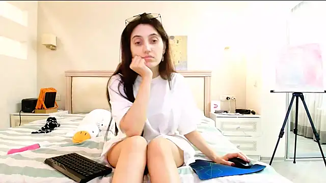 Iren 现场XXX聊天