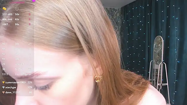 Chatroom XXX en direct de OdellaFrake