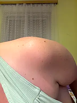 Mayci1984 – Naživo XXX chat