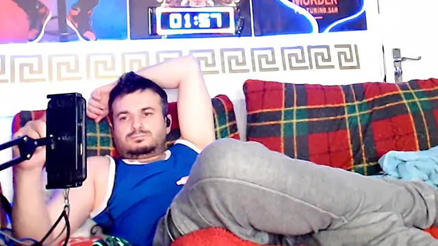 FuckToyBoy69 现场XXX聊天