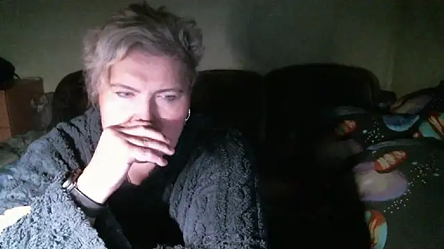 دردشة Lana555 الجنسية المباشرة