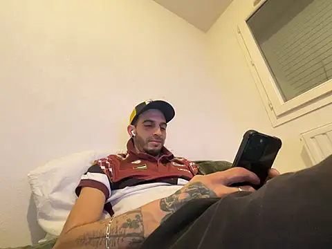 Chat XXX en directo de Rebeu313