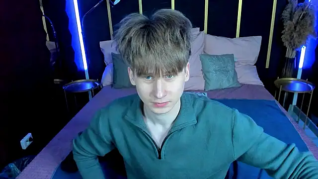 Czat XXX na żywo – ScottPierce