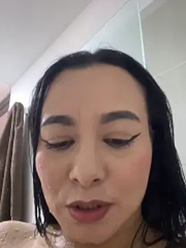 Онлайн чат XXX sharon_leone26