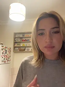 Онлайн чат XXX yaprakmericc