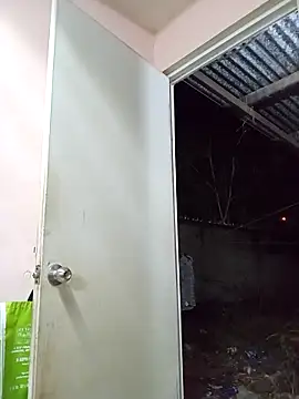 Andresguz35 网络视讯表演