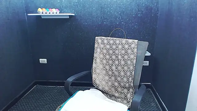 Kerverr_ élő XXX-chatje