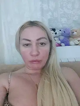 visnjicaのライブXXXチャット