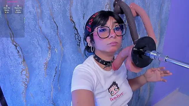 Živý XXX chat linda_sofi__