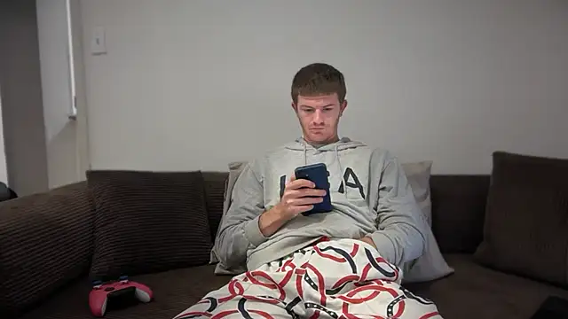 greekmythics' Live XXX Chat