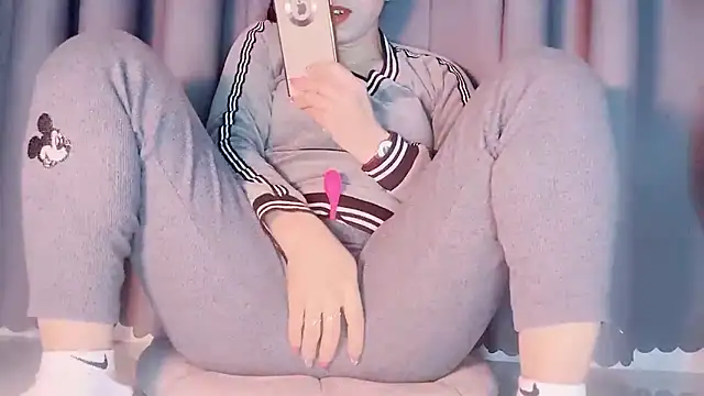 __Joy69__ Live XXX-chat