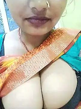 Chat +18 de kiara-simmi ao vivo