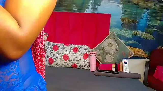 Lisa-001 Adlı Modelin Web Kamerası Şovu