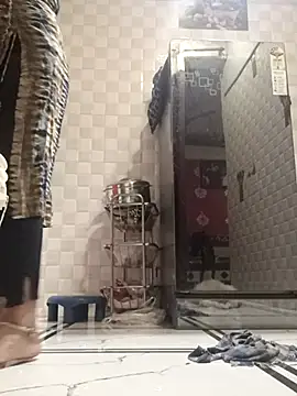 anamik03 Adlı Modelin Canlı XXX Sohbeti