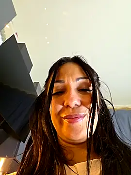 LeticiaWoods Chat XXX in diretta