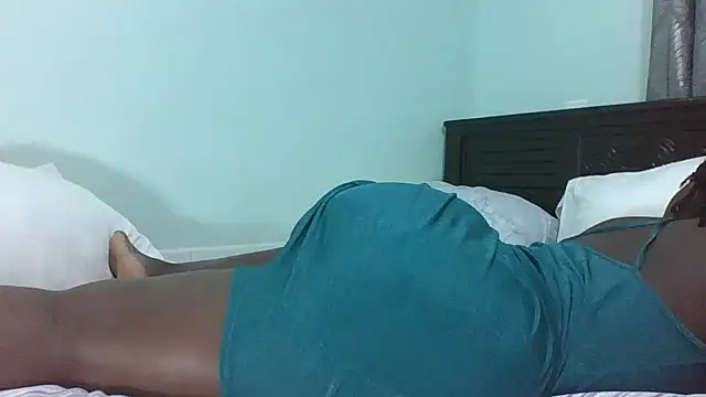 Czat XXX na żywo – Huge_Bootybae