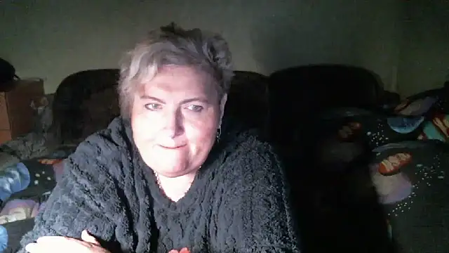 Lana555 现场XXX聊天